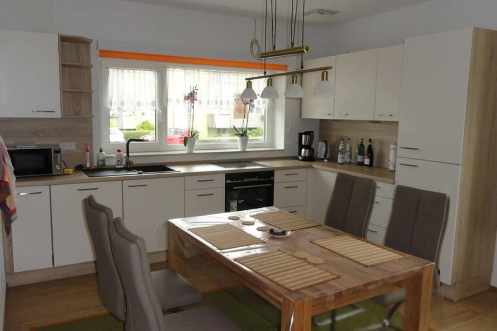 Top 2 Zi-Wohnung, 350 M Zum See FDH Exteriör bild