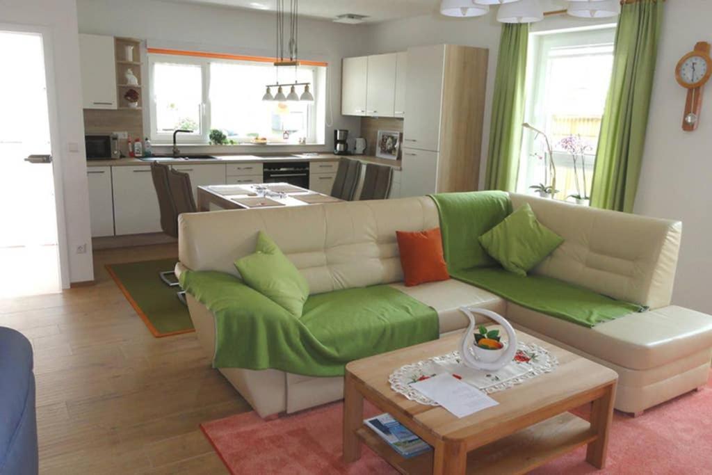 Top 2 Zi-Wohnung, 350 M Zum See FDH Exteriör bild