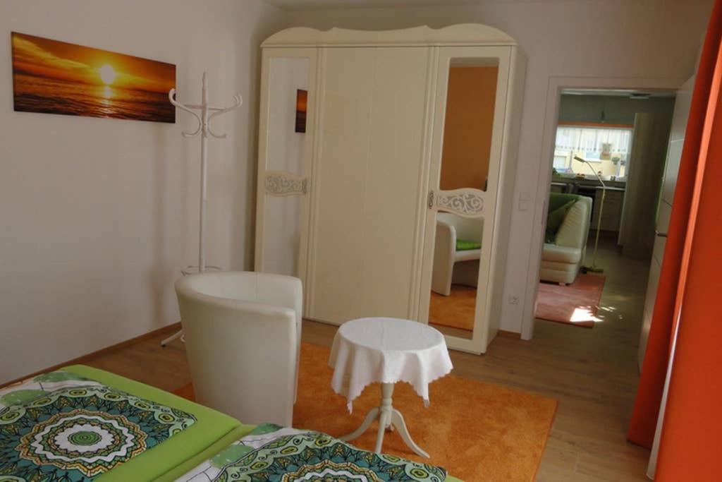 Top 2 Zi-Wohnung, 350 M Zum See FDH Exteriör bild